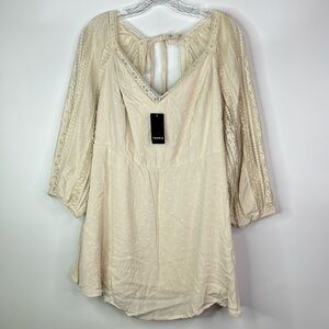 Torrid Peplum Gauze Swiss Dot Lace Top Size 2X NWT